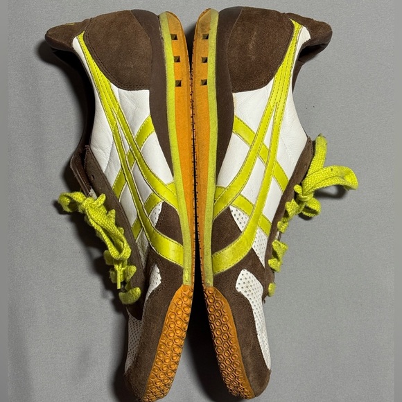 Multi colored ASICS - Picture 5 of 7